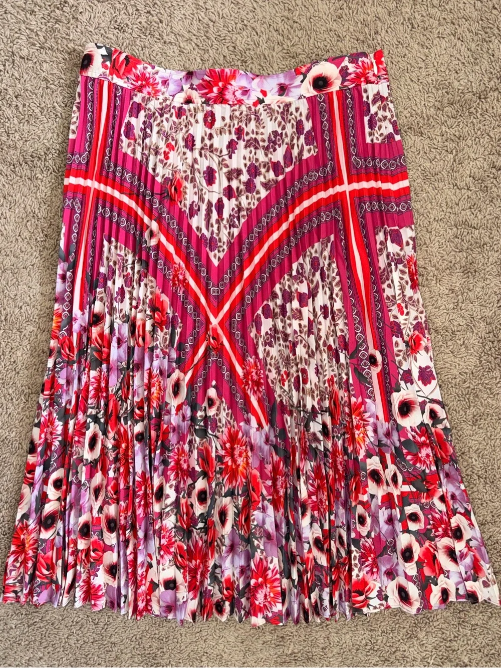 Elie Tahari pleated midi